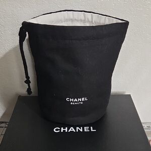CHANEL Black and White Drawstring Bag